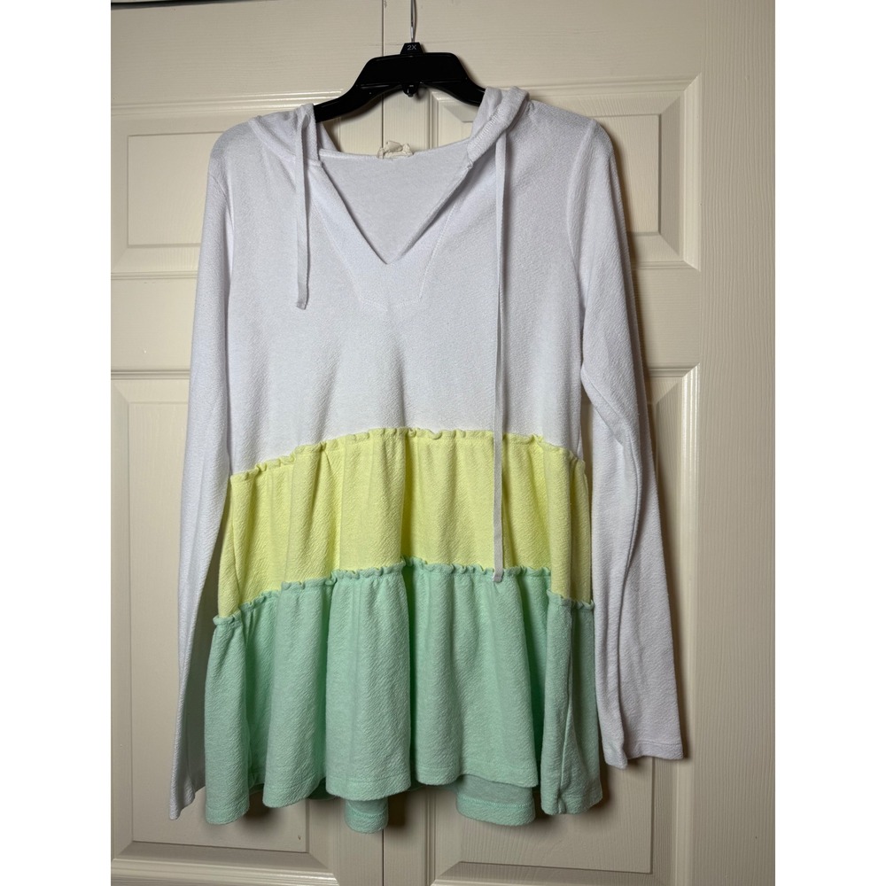 Hem and Thread colorblock tiered hoodie in white, yellow,‎ and mint green